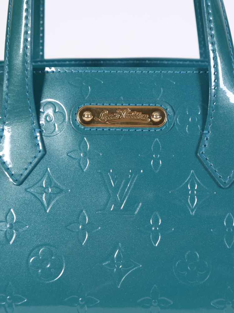 Louis Vuitton Blue Vernis Wilshire PM Leather Patent leather ref.292997 -  Joli Closet