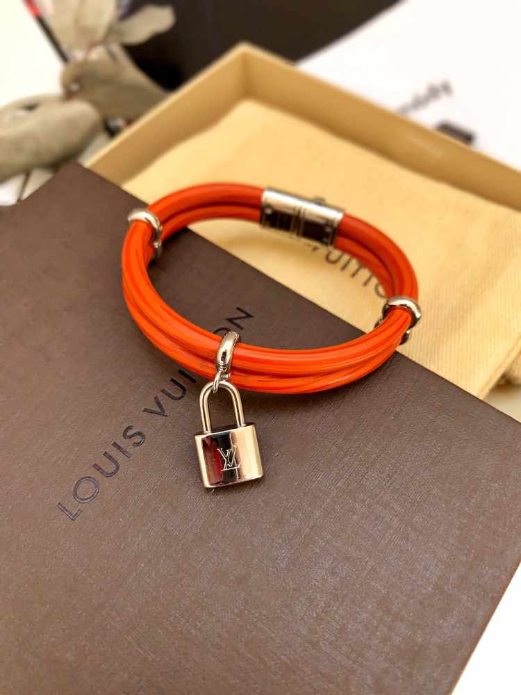 LOUIS VUITTON Monogram Charm Friendship Bracelet Orange 579480
