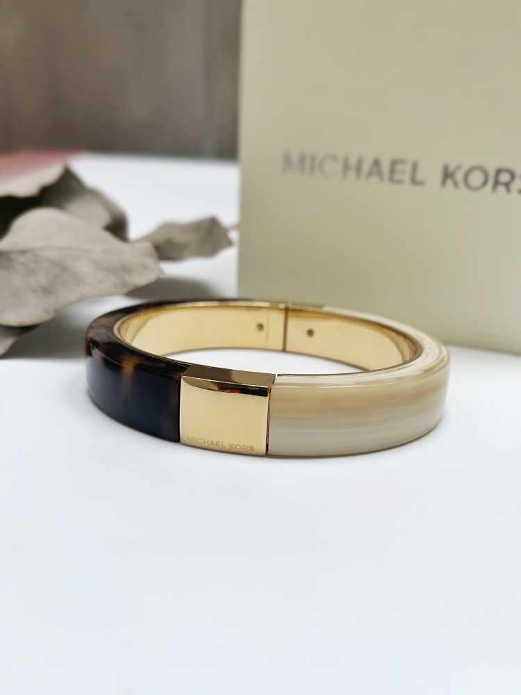 Michael kors tortoise on sale bracelet