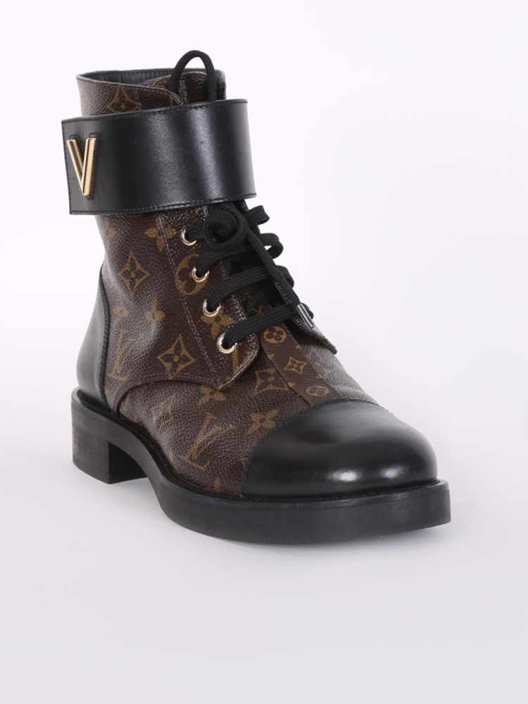 LOUIS VUITTON Wonderland Flat Ranger Patent Monogram Canvas Boot