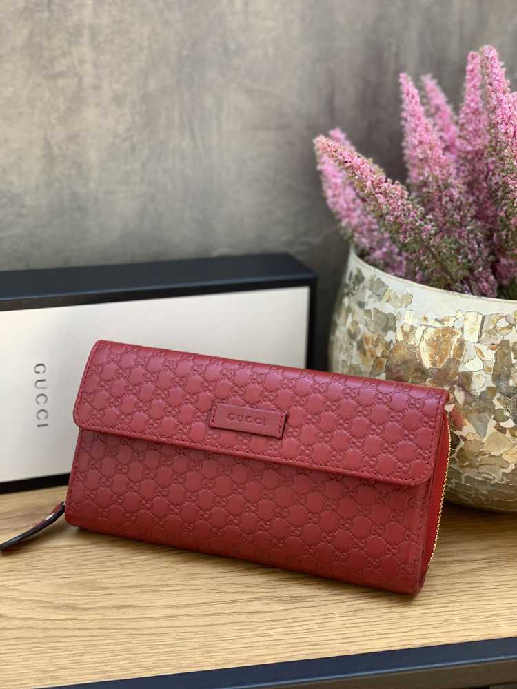 gucci microguccissima wallet red