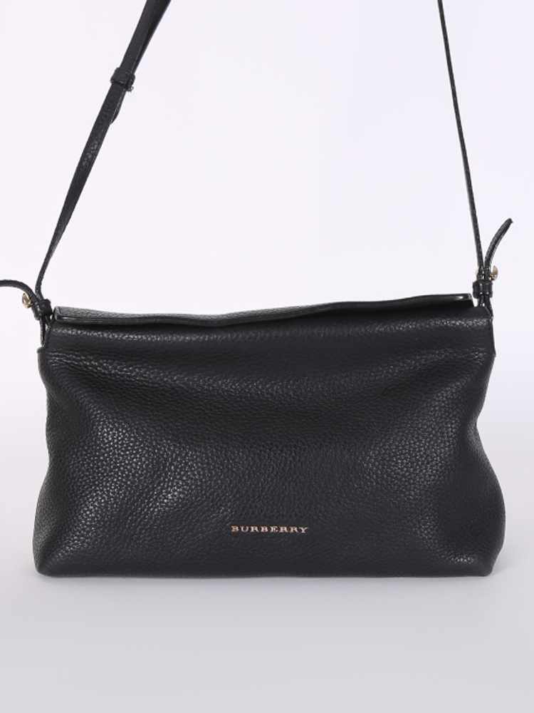 Burberry store leah bag