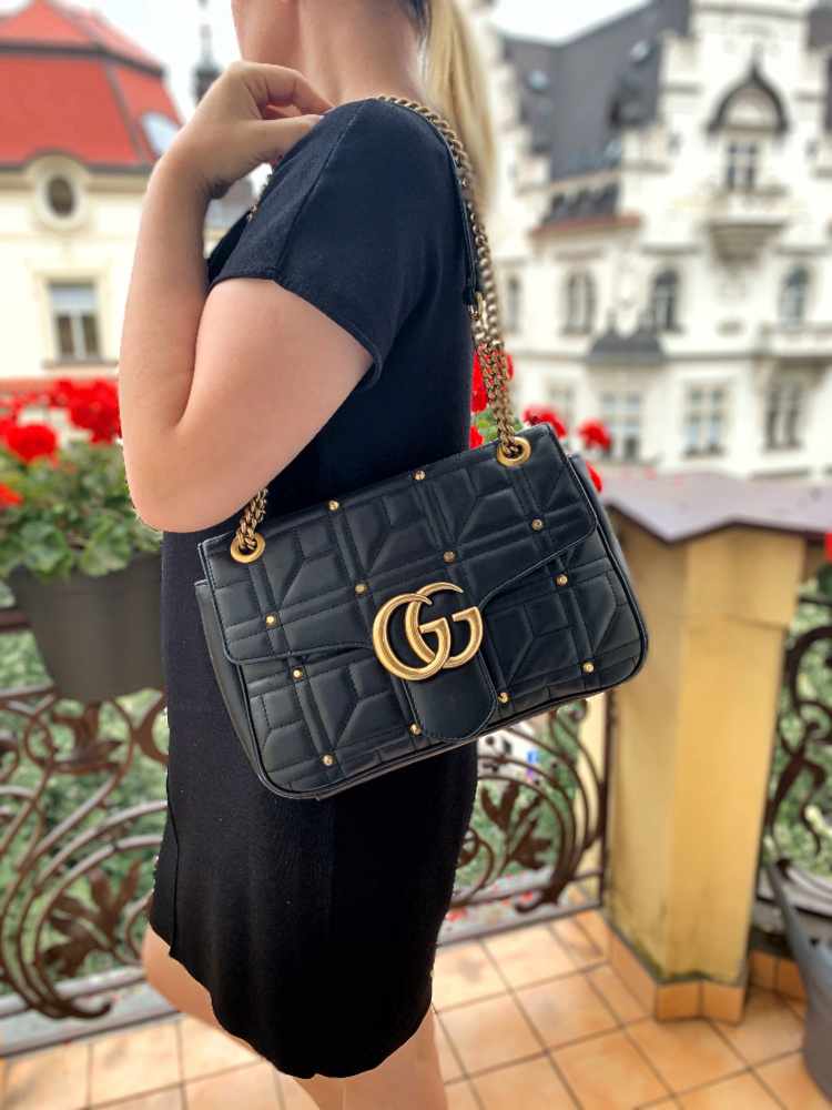 Gucci GG Marmont Medium Matelasse Shoulder Bag