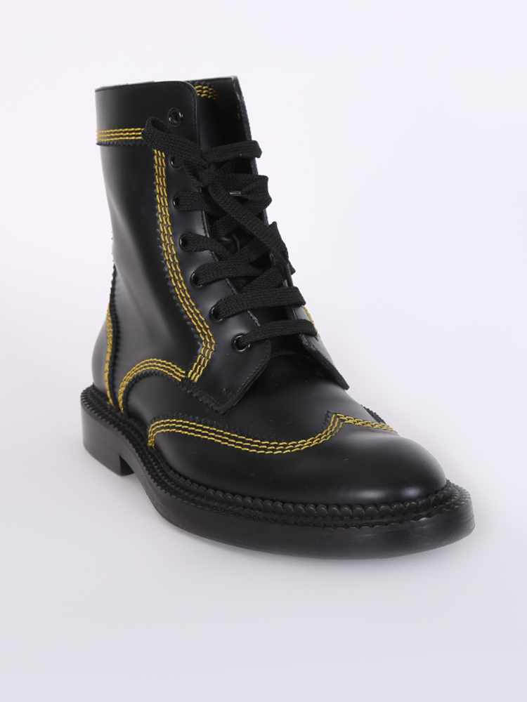 burberry lace up boots