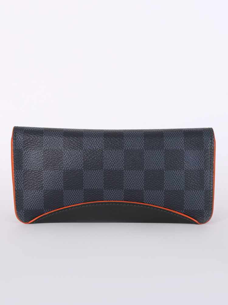 LOUIS VUITTON Woody Monogram Canvas Glasses Case