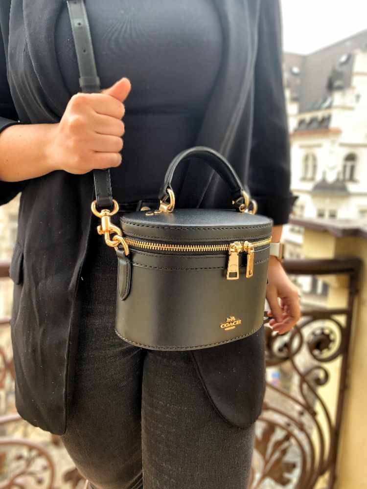 Coach trail store bag price