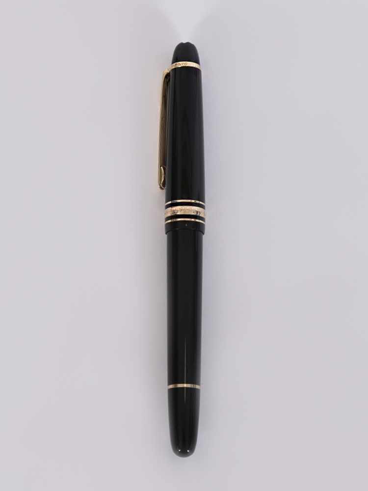 Meisterstück Gold-Coated Classique Fountain Pen