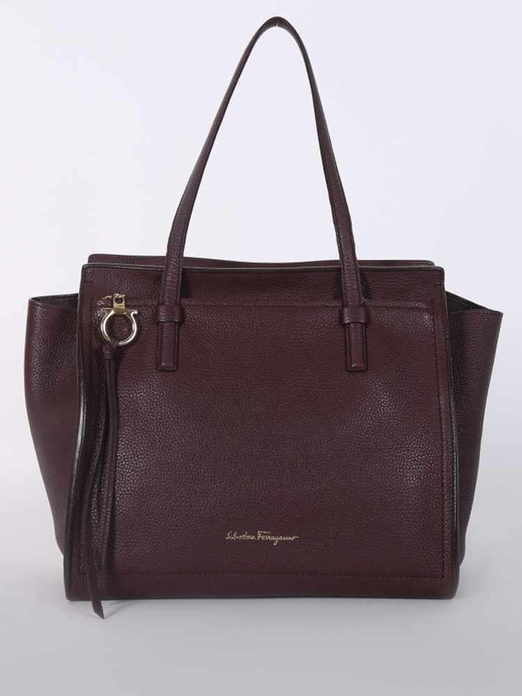 Salvatore Ferragamo Amy Medium Pebbled Calfskin Tote Purple www.luxurybags.eu