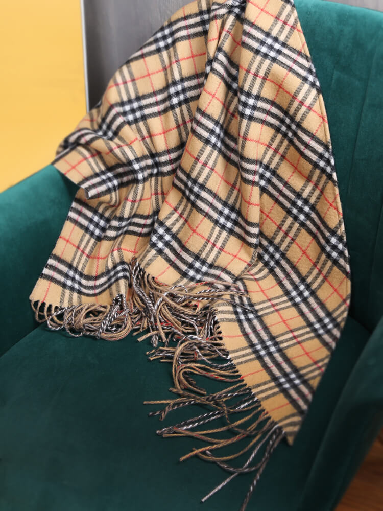 Burberry bandana hotsell in check cashmere