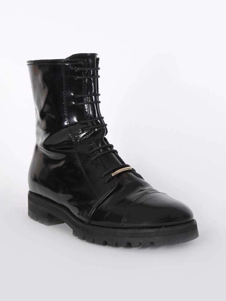 Jimmy choo outlet piper combat boot