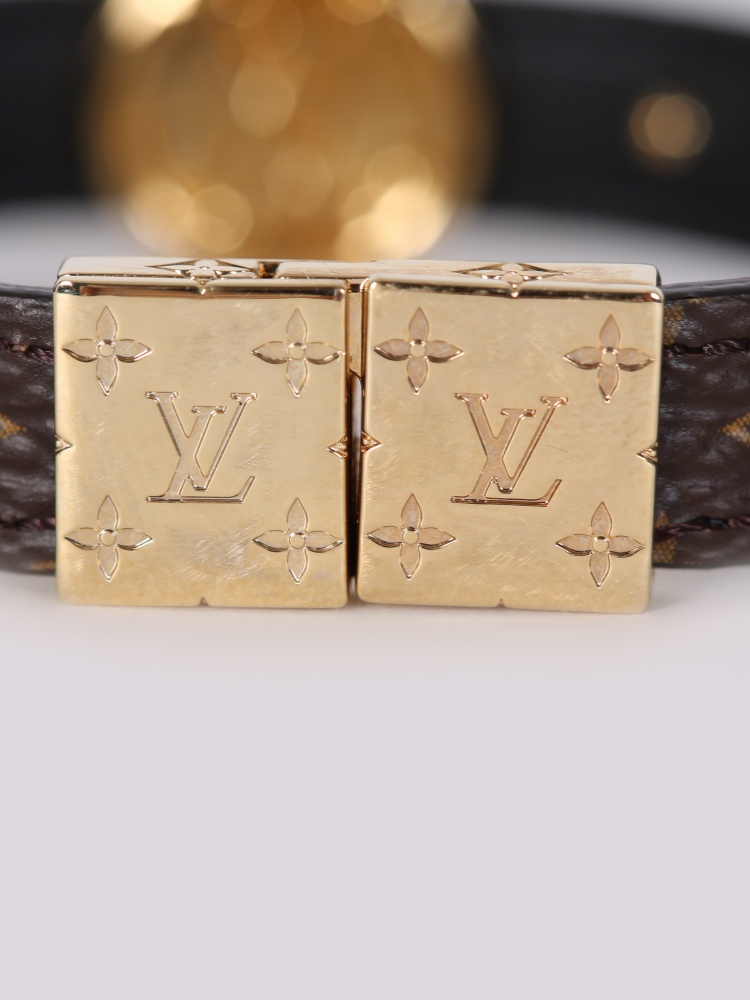 Lv circle reversible on sale bracelet