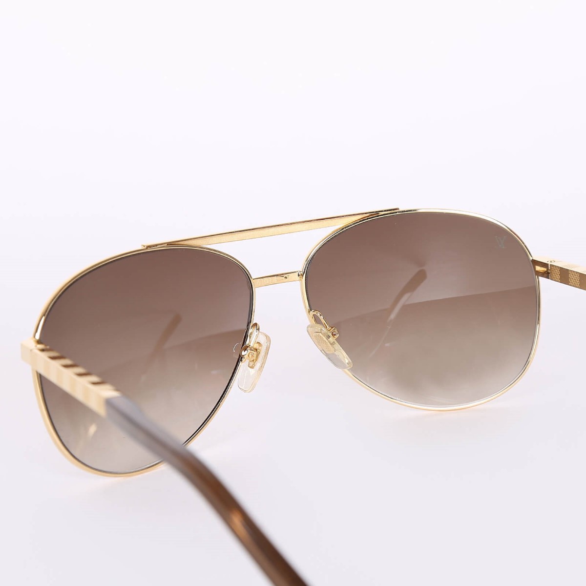 Louis Vuitton Attitude pilote sunglasses (Z0339U)