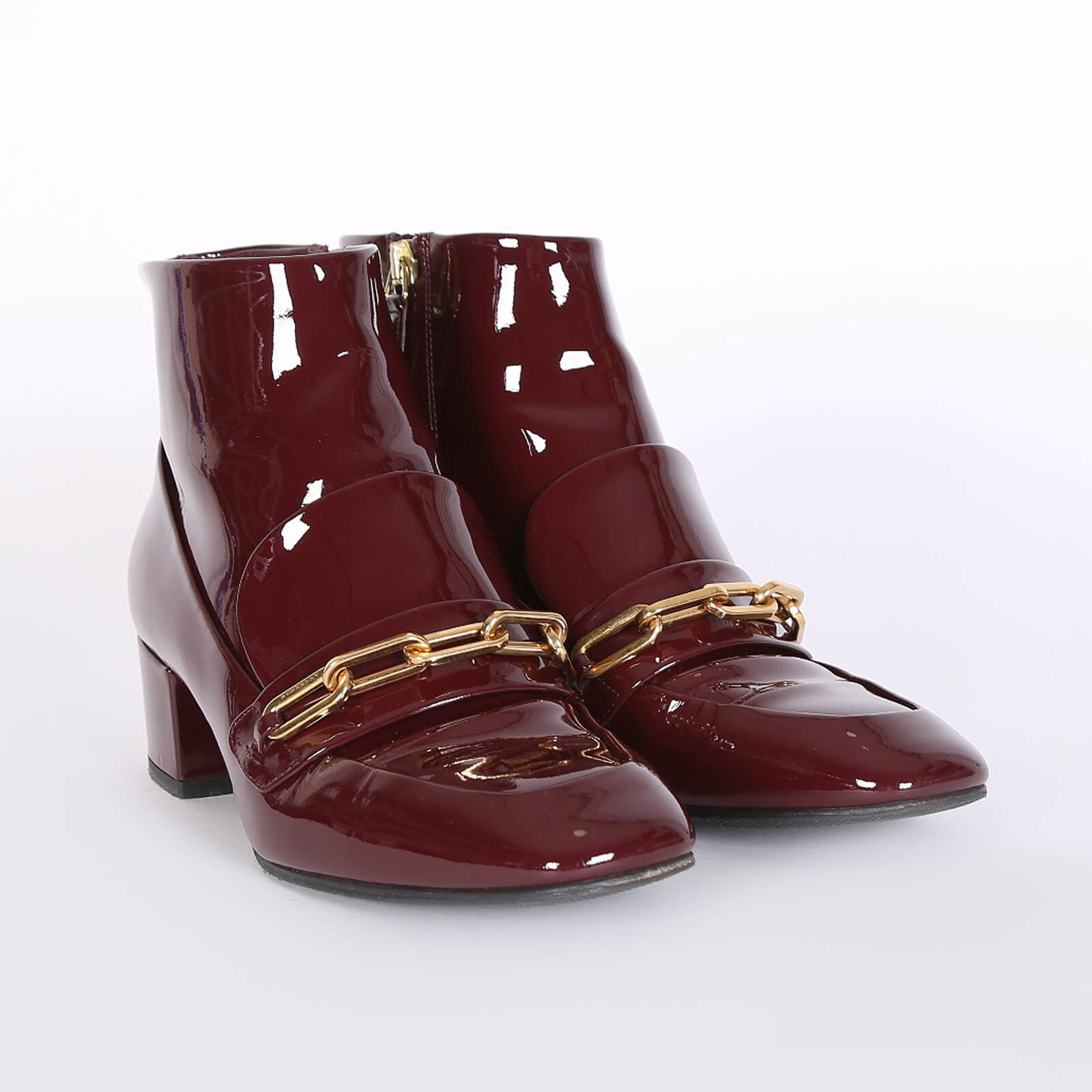 Burberry link detail cheap patent leather ankle boots