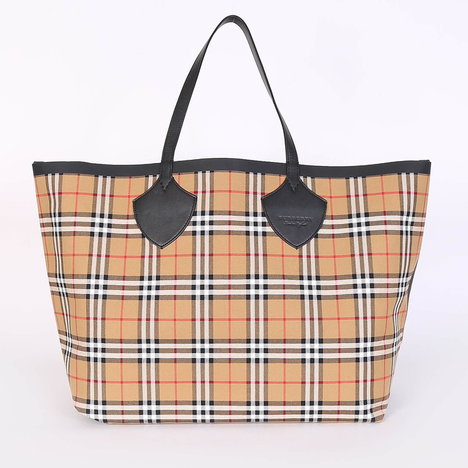 Burberry - The Giant Vintage Check & Leather Reversible Tote |  