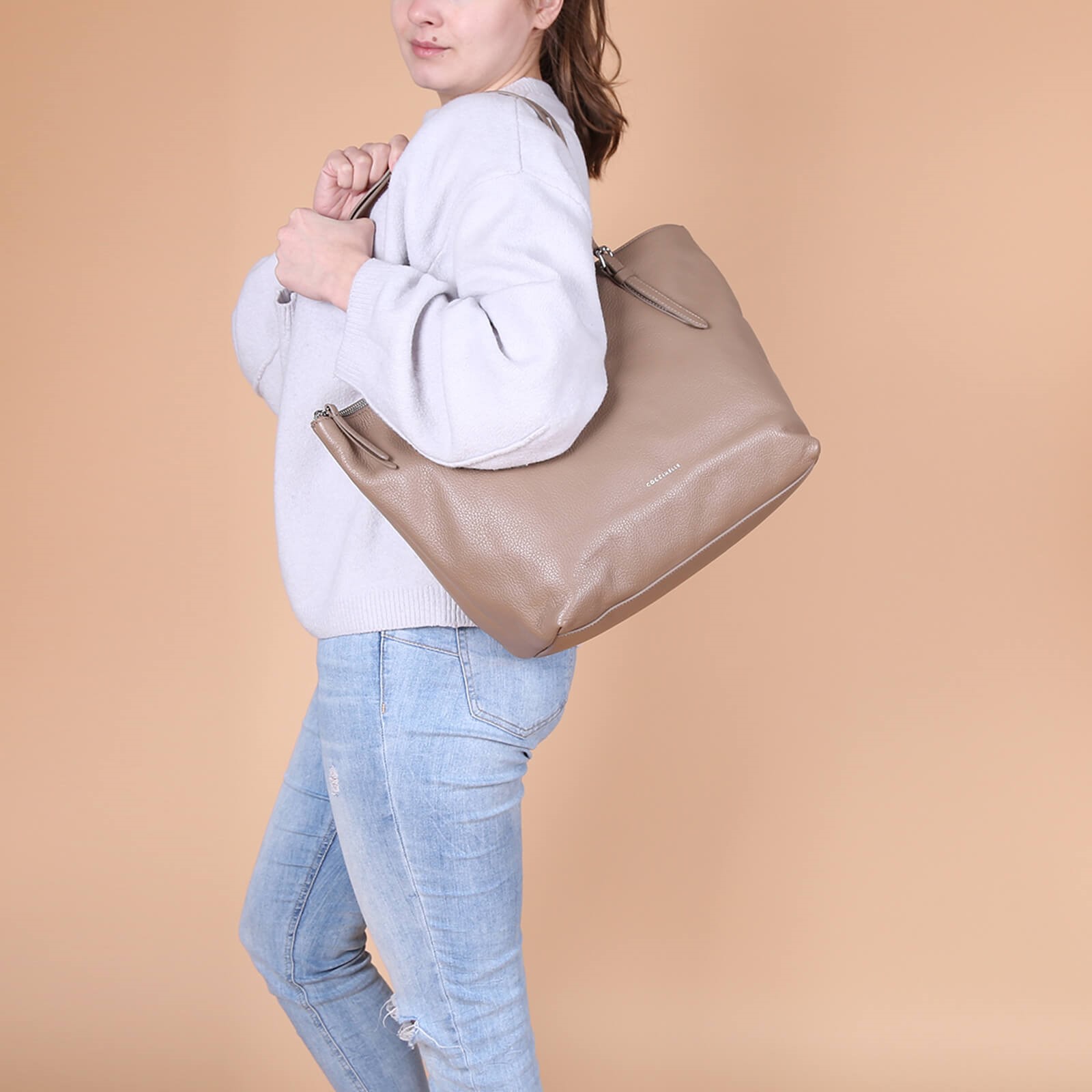 Coccinelle Alix Leather Shopping Shoulder Bag Beige www