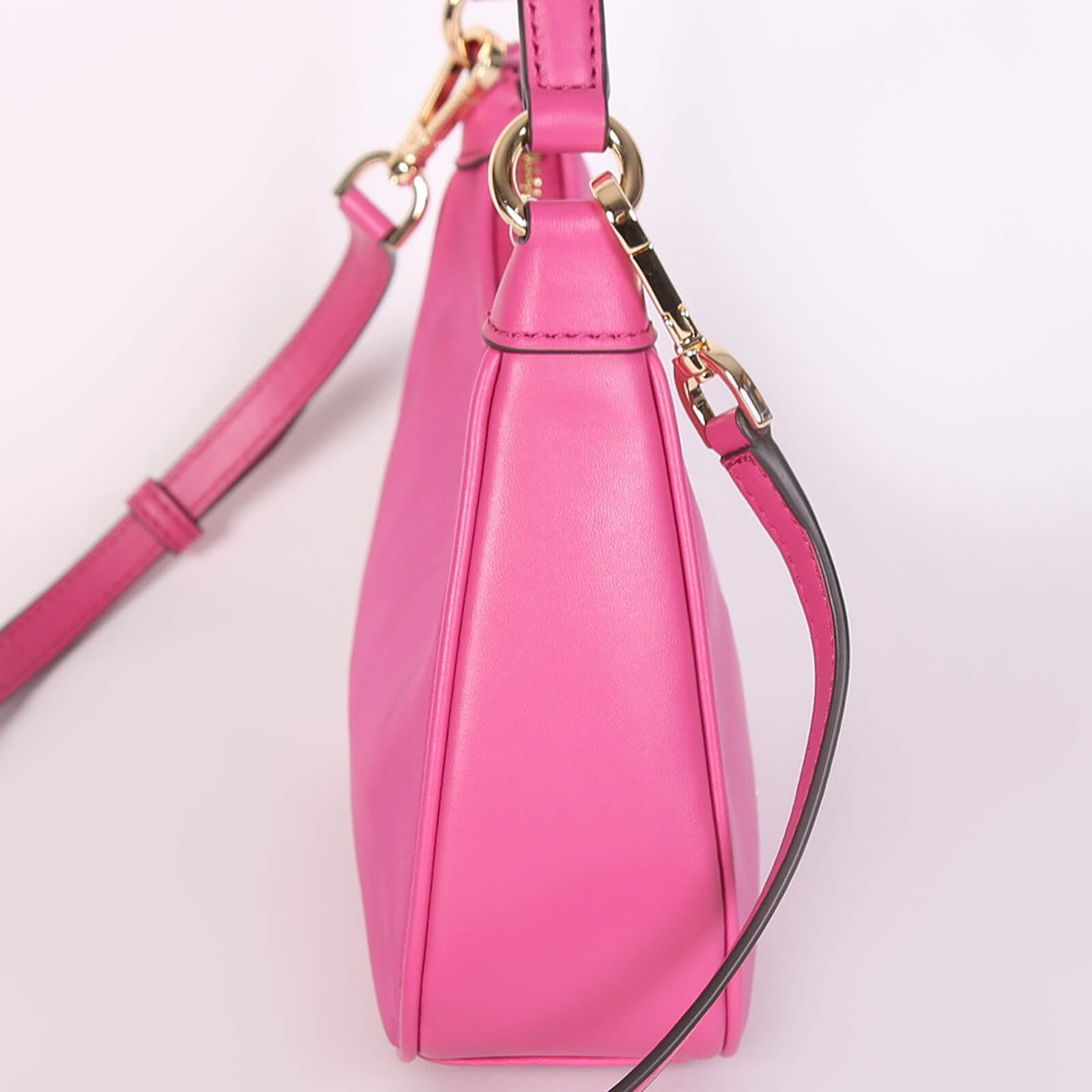 Michael Kors - Cora Nylon Zip Pochette with Strap Pink