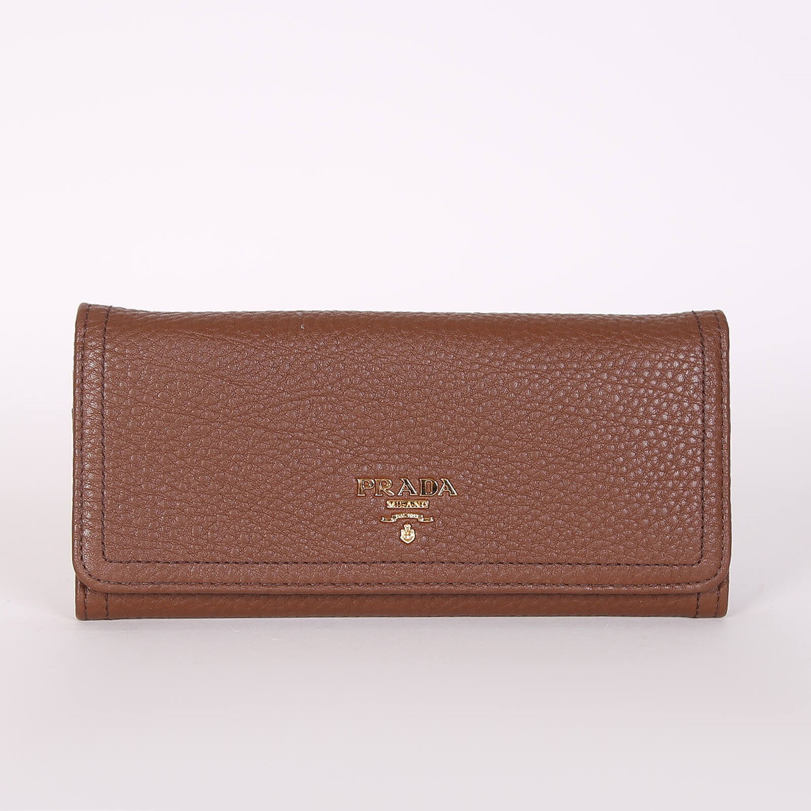 Prada daino wallet hotsell