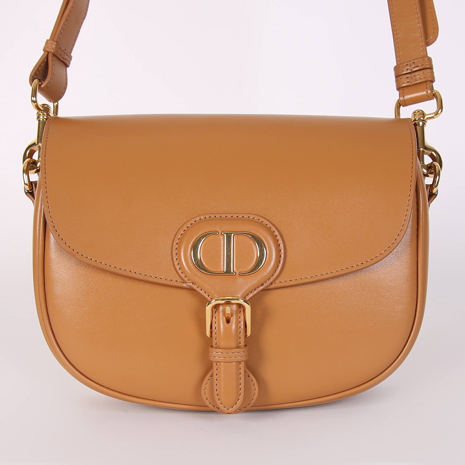 Dior bobby best sale bag camel