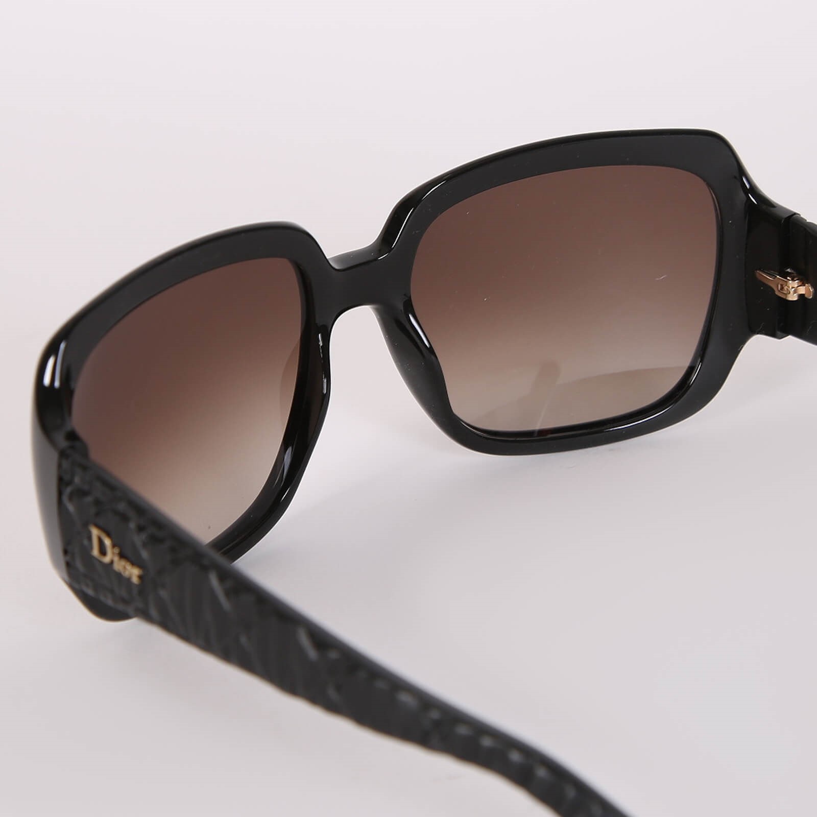 Dior Frisson 1 Cannage Sunglasses Black www.luxurybags.eu