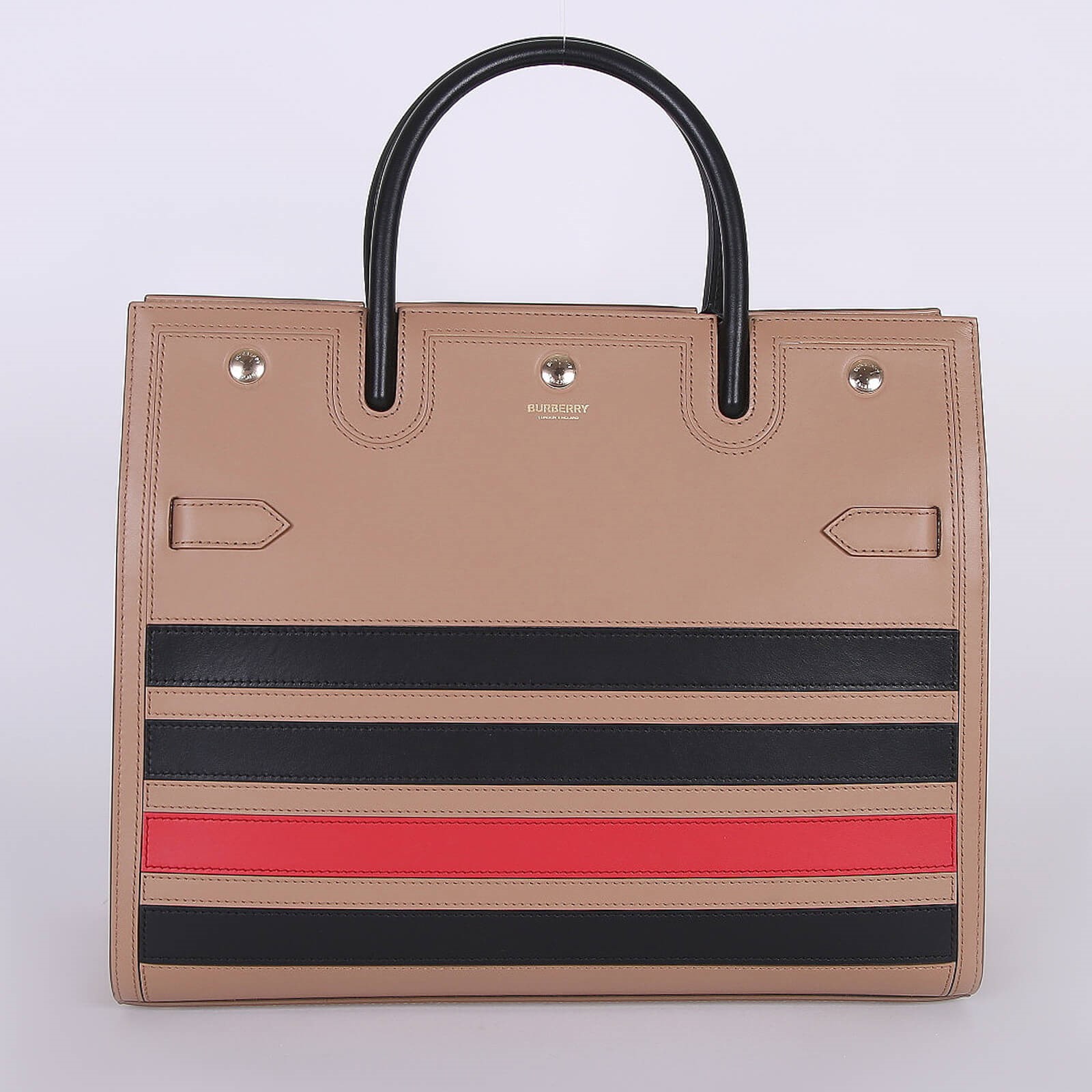 Burberry the hot sale title bag