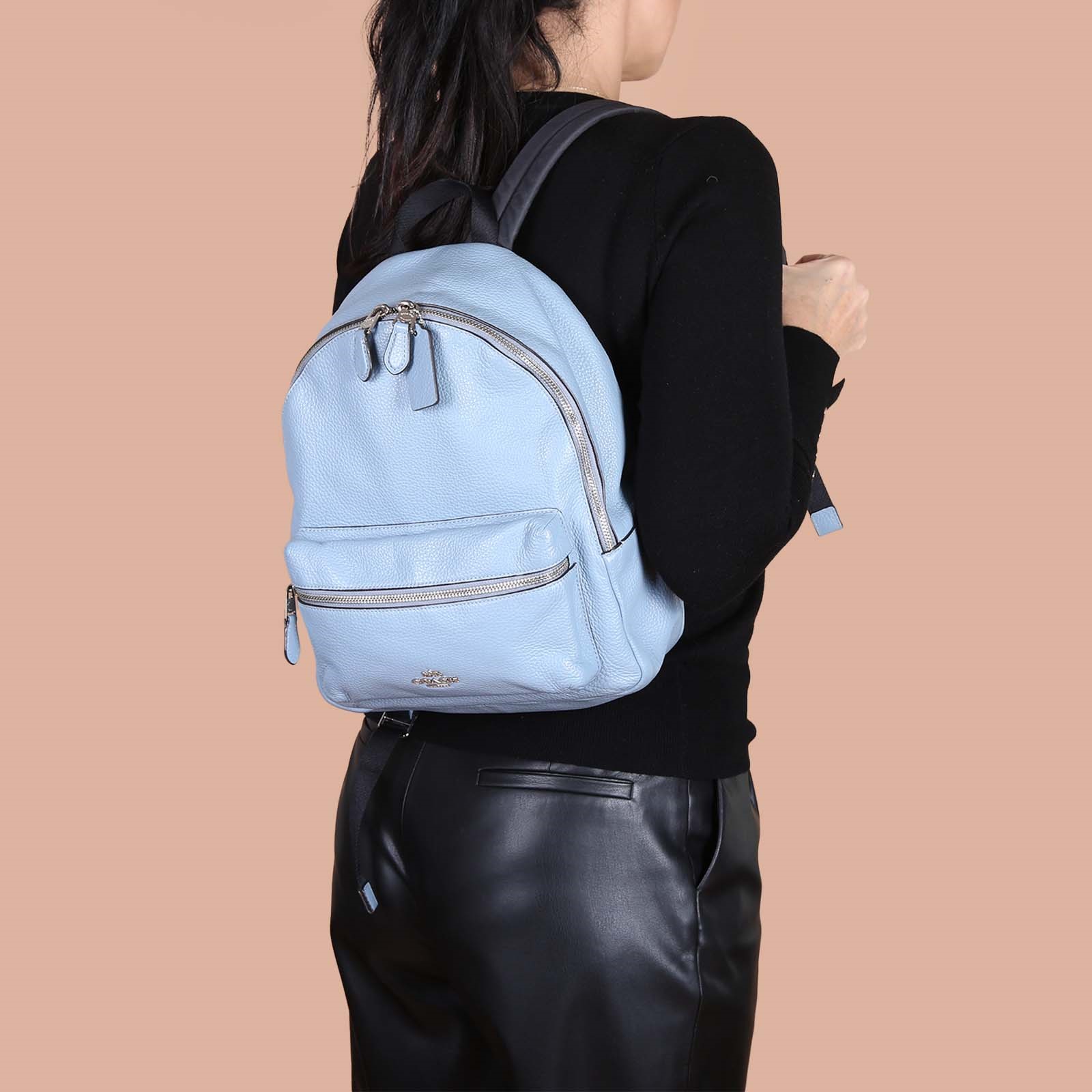 Coach Charlie Medium Pebble Leather Backpack Blue www.luxurybags.eu