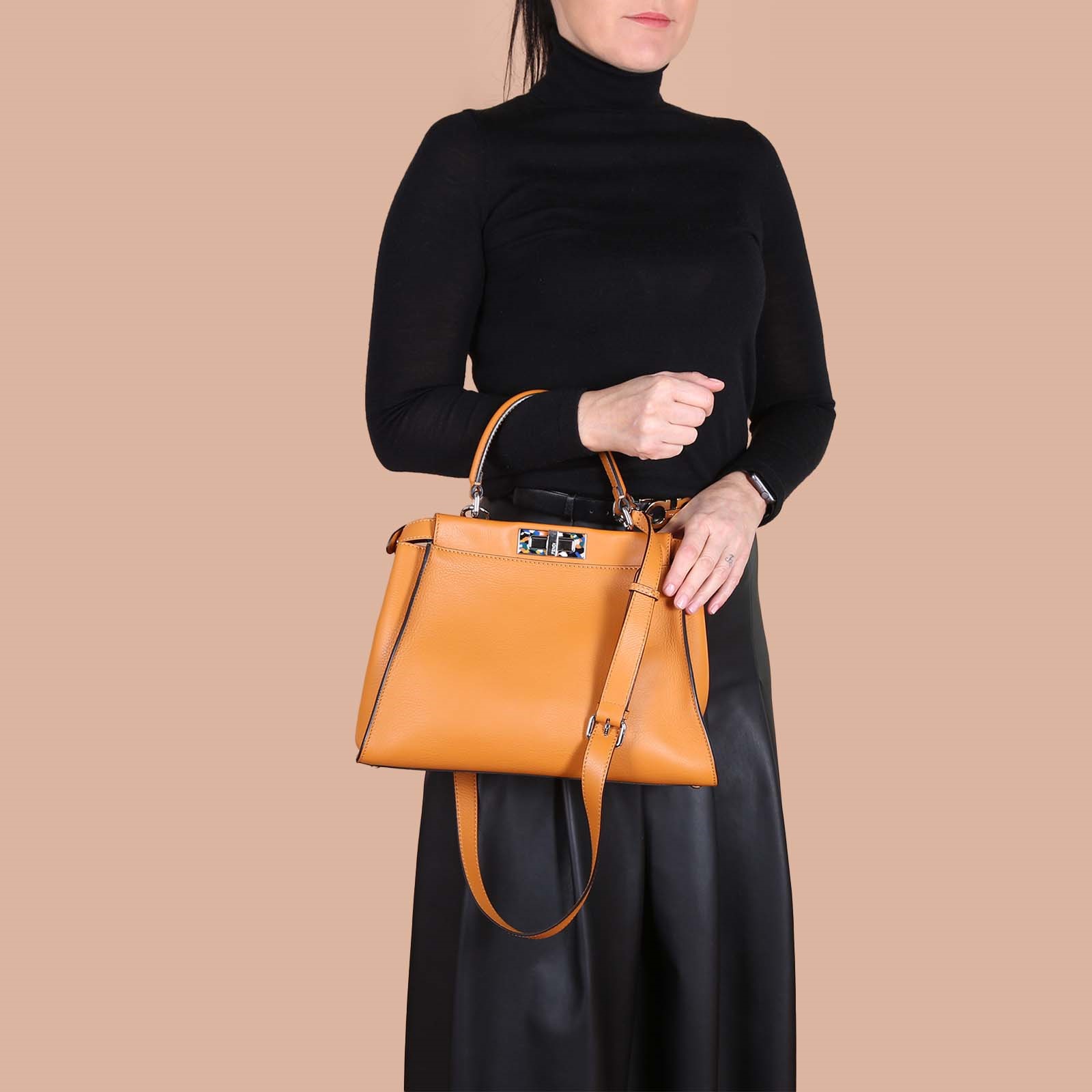 Peekaboo discount medium fendi